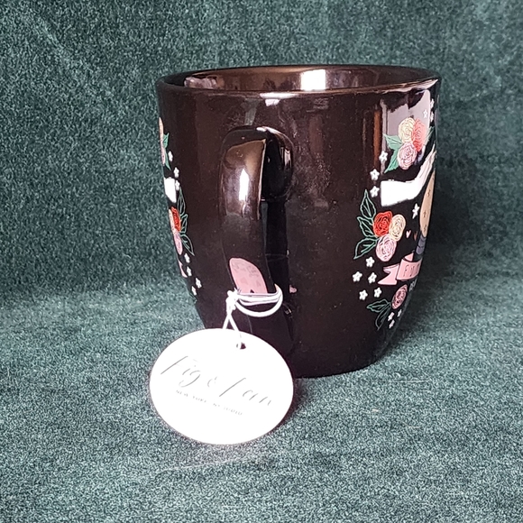 Valloween Valentine's Fortune Teller Mug - Picture 5 of 8